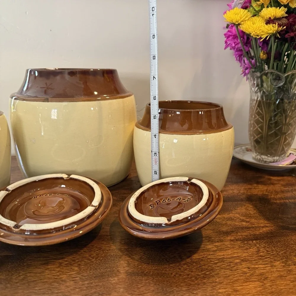 Vintage USA Pottery BP-66 Cream Brown Crocks Set Of 3‎ Bean Pot Cookie Jar
